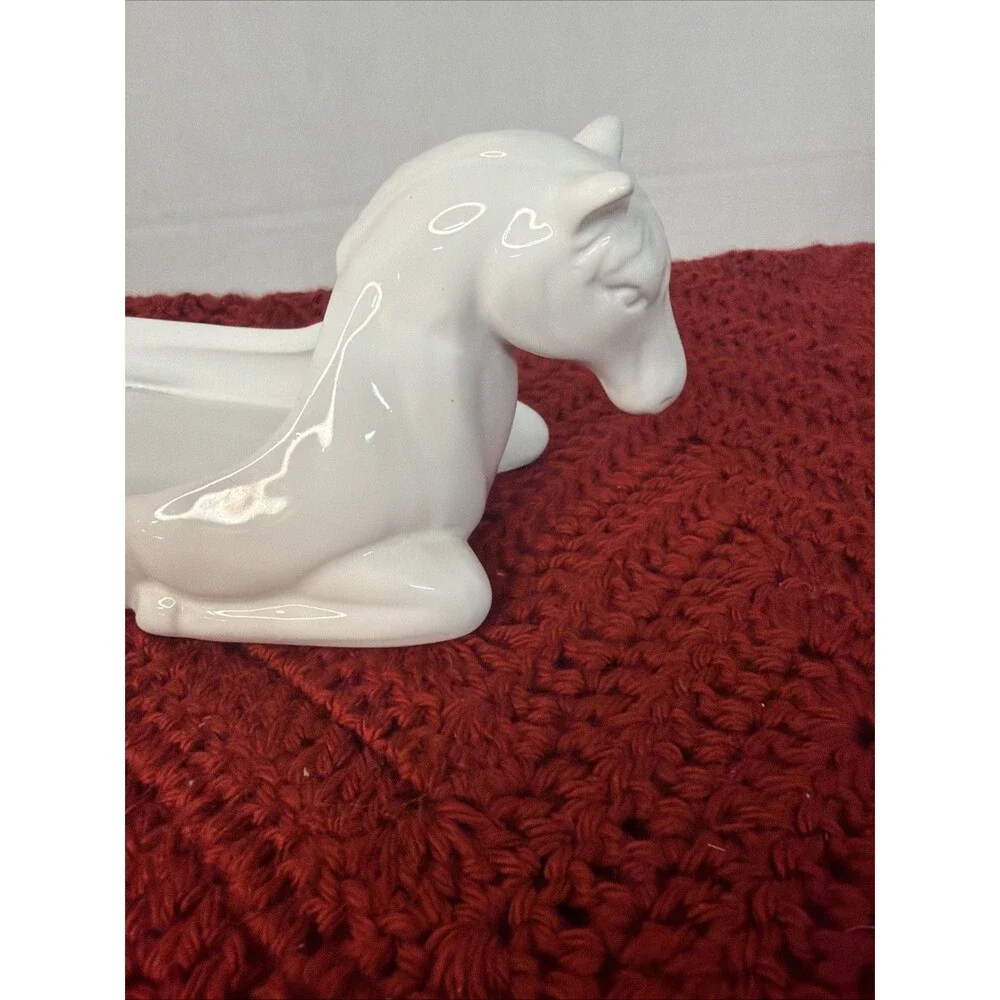 White Ceramic Horse Trinket Dish Jewelry Holder Ring Catchall Decor